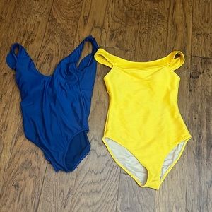 2 swimsuits. Both mediums!